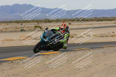 media/Dec-17-2022-SoCal Trackdays (Sat) [[224abd9271]]/Turn 9 Inside (1pm)/